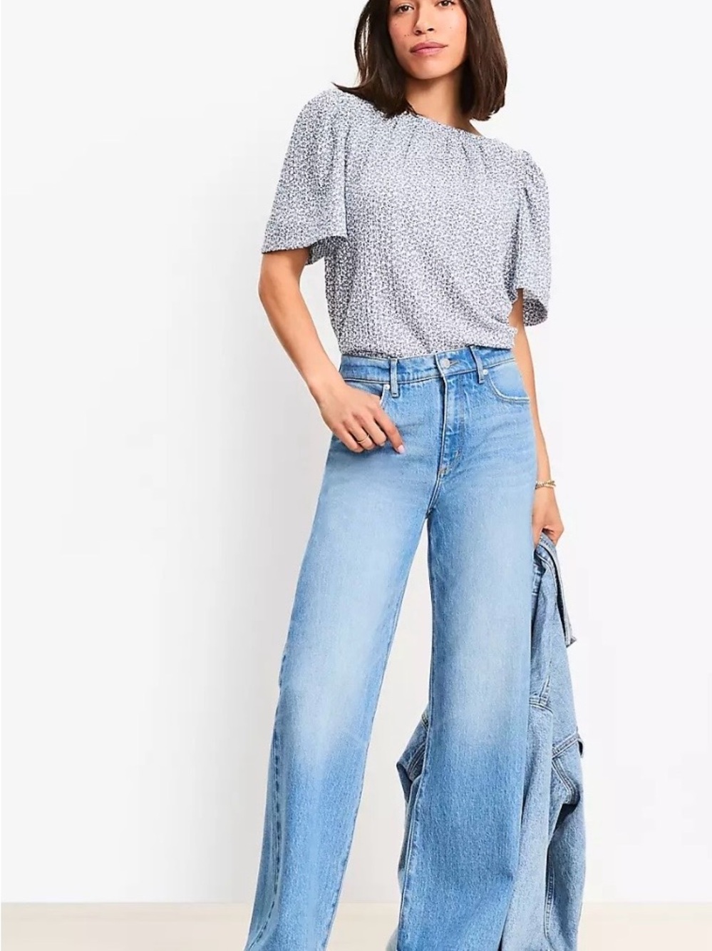 Loft High-Rise Wide Leg Jeans in Vintage Indigo - Picture 3 of 9